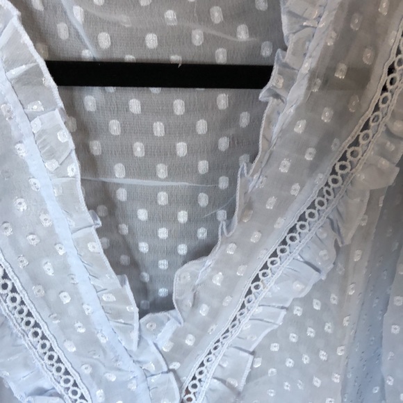 Light Blue Top By Haute Monde S M L 💙 - Picture 15 of 16